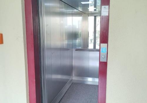 bequemer Aufzug