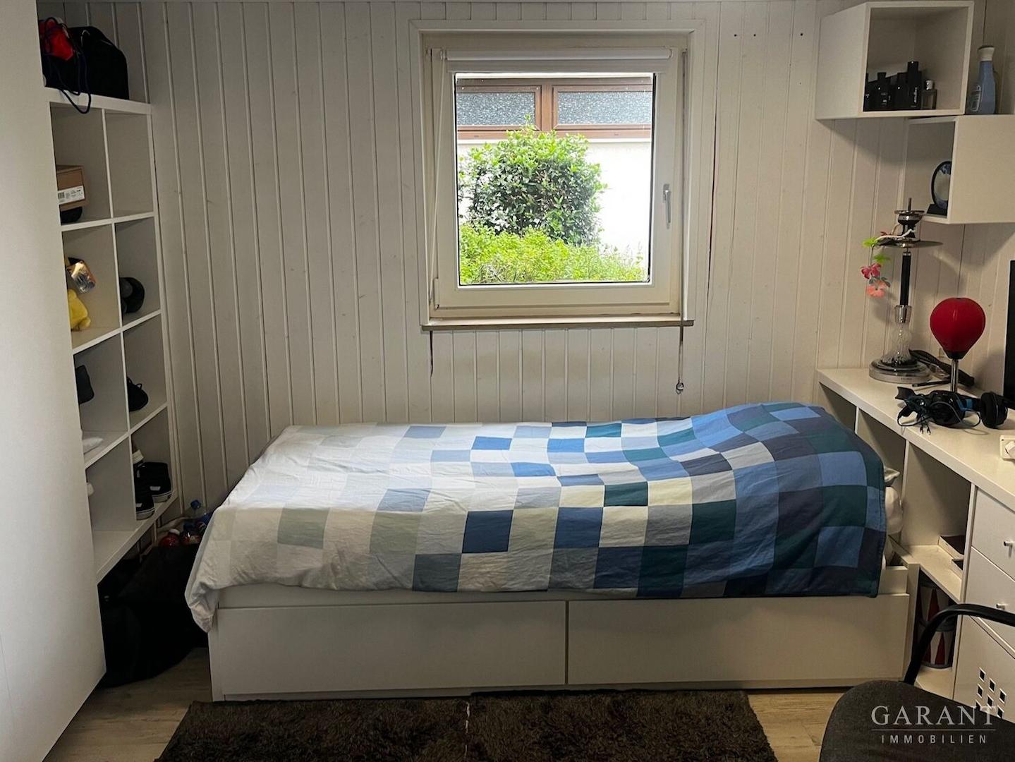 UG 1 Zimmer