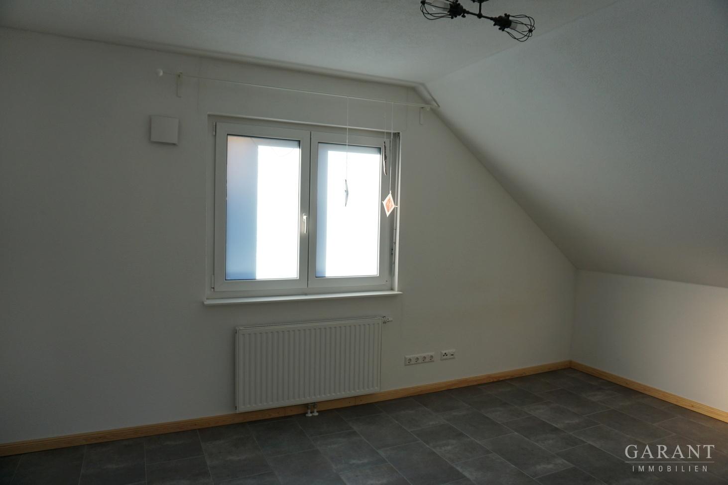 Schlafzimmer DG