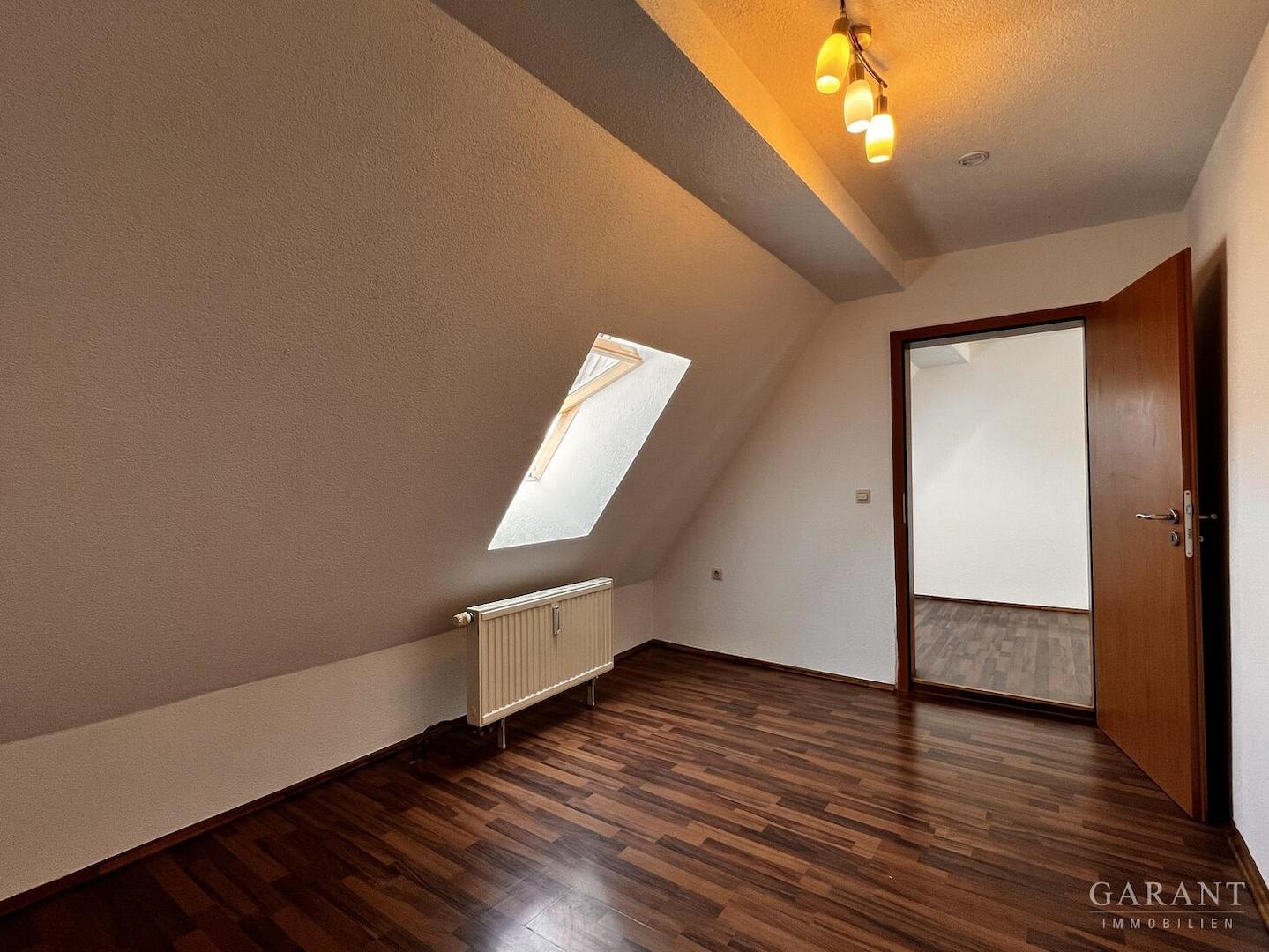 Schlafzimmer 2 - 1. DG