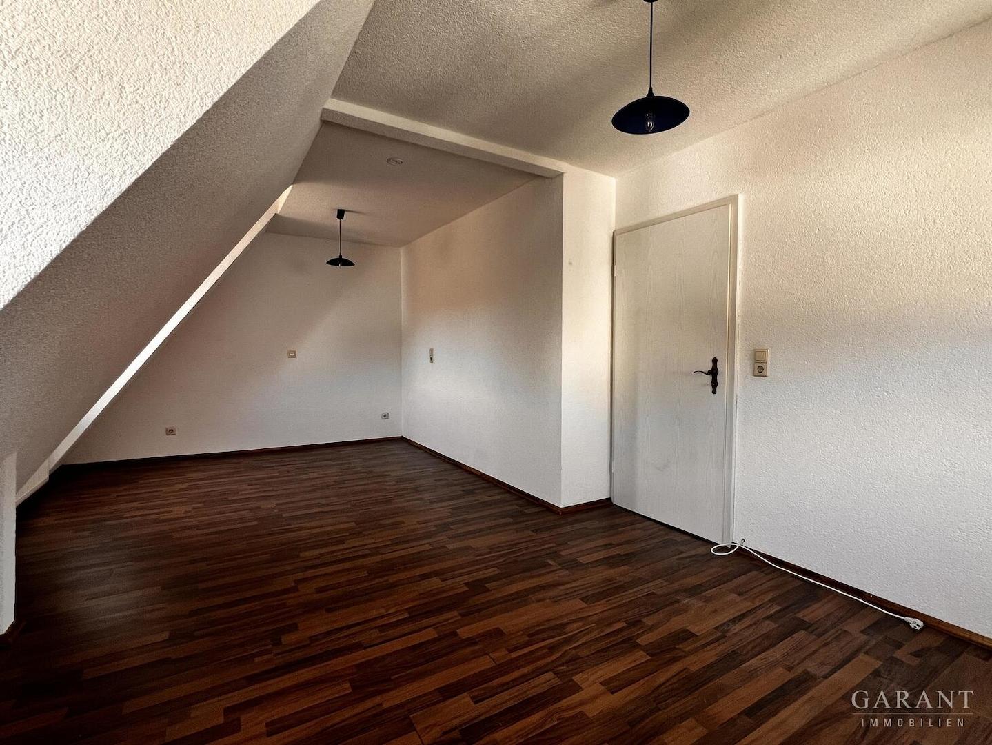 Zimmer 1 - 2. DG