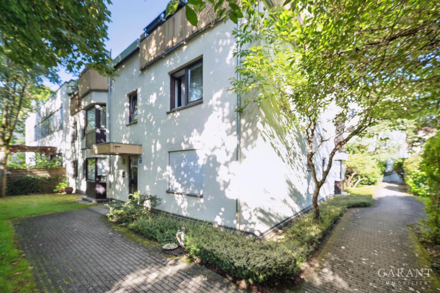 Zugang Rückgebäude