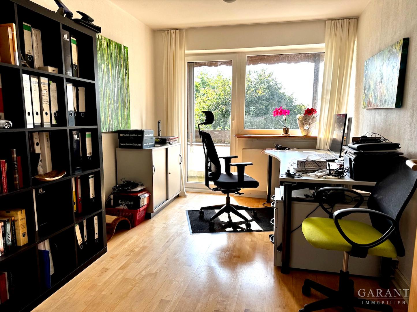 BuÌrozimmer (Seite 1)