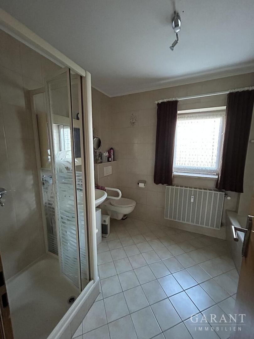 Badezimmer EG