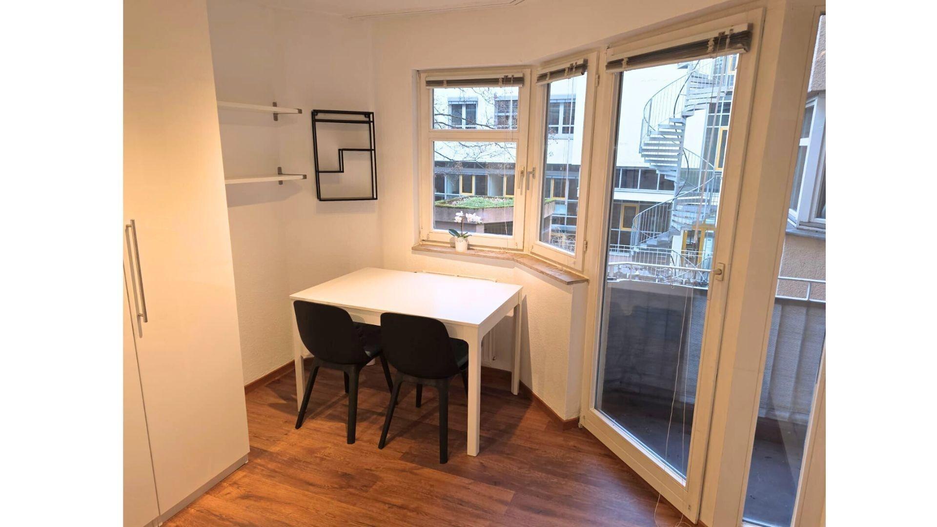 Wohnbereich mit Balkon