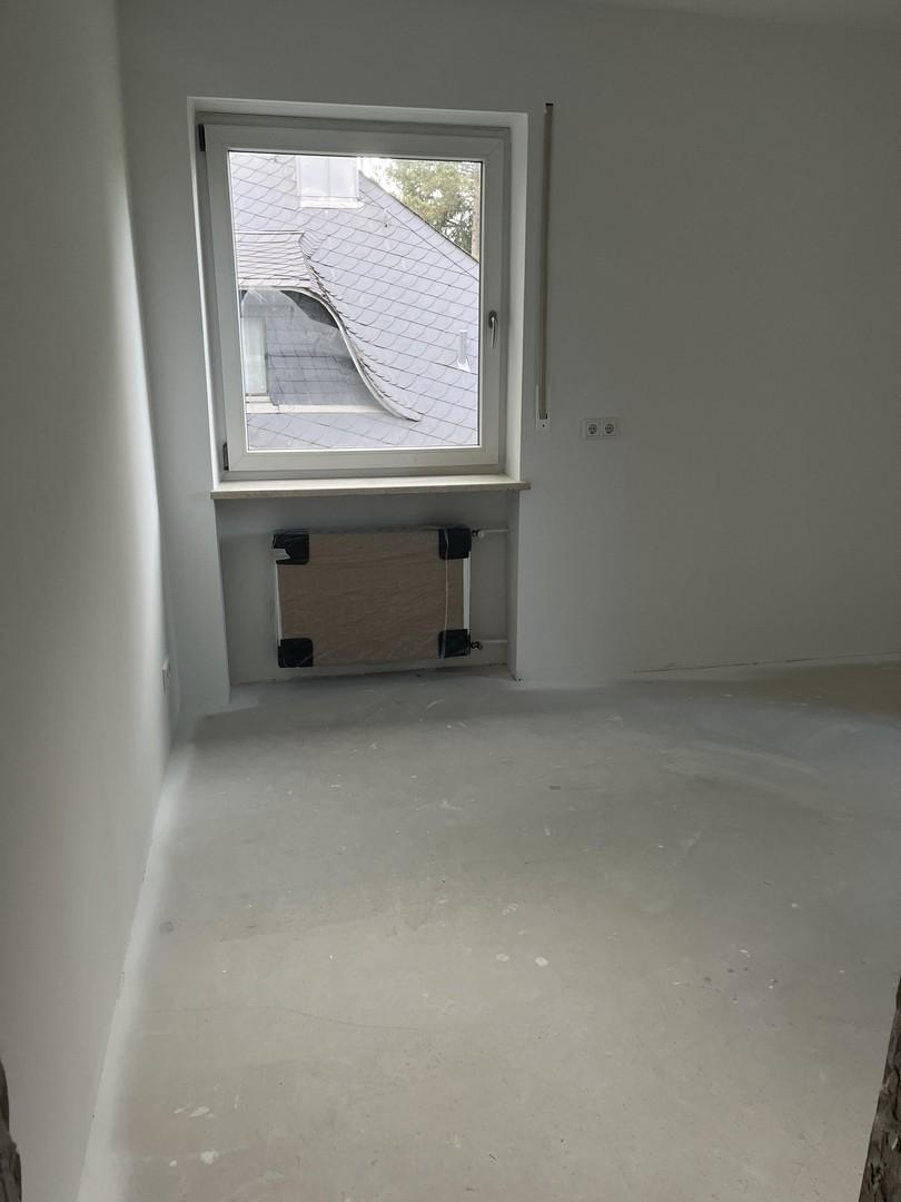 Küche mit Fenster West-Ausr