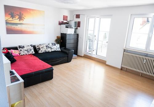 Helles, großes Wohnzimmer