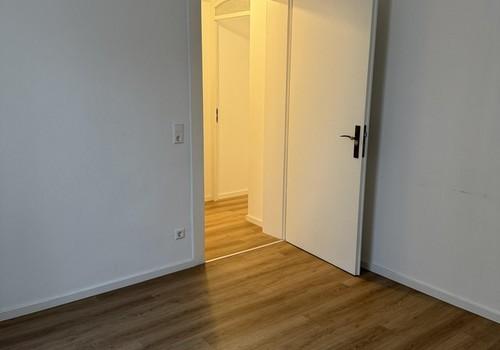 Schlafzimmer Bild 2