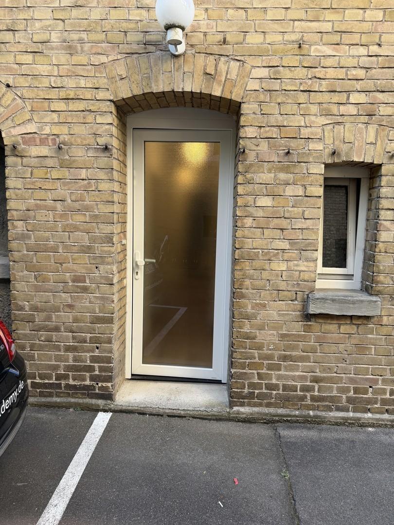 Eingang Wohnung Außen