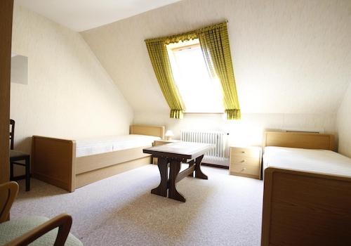 Schlafzimmer 2v3 - DG