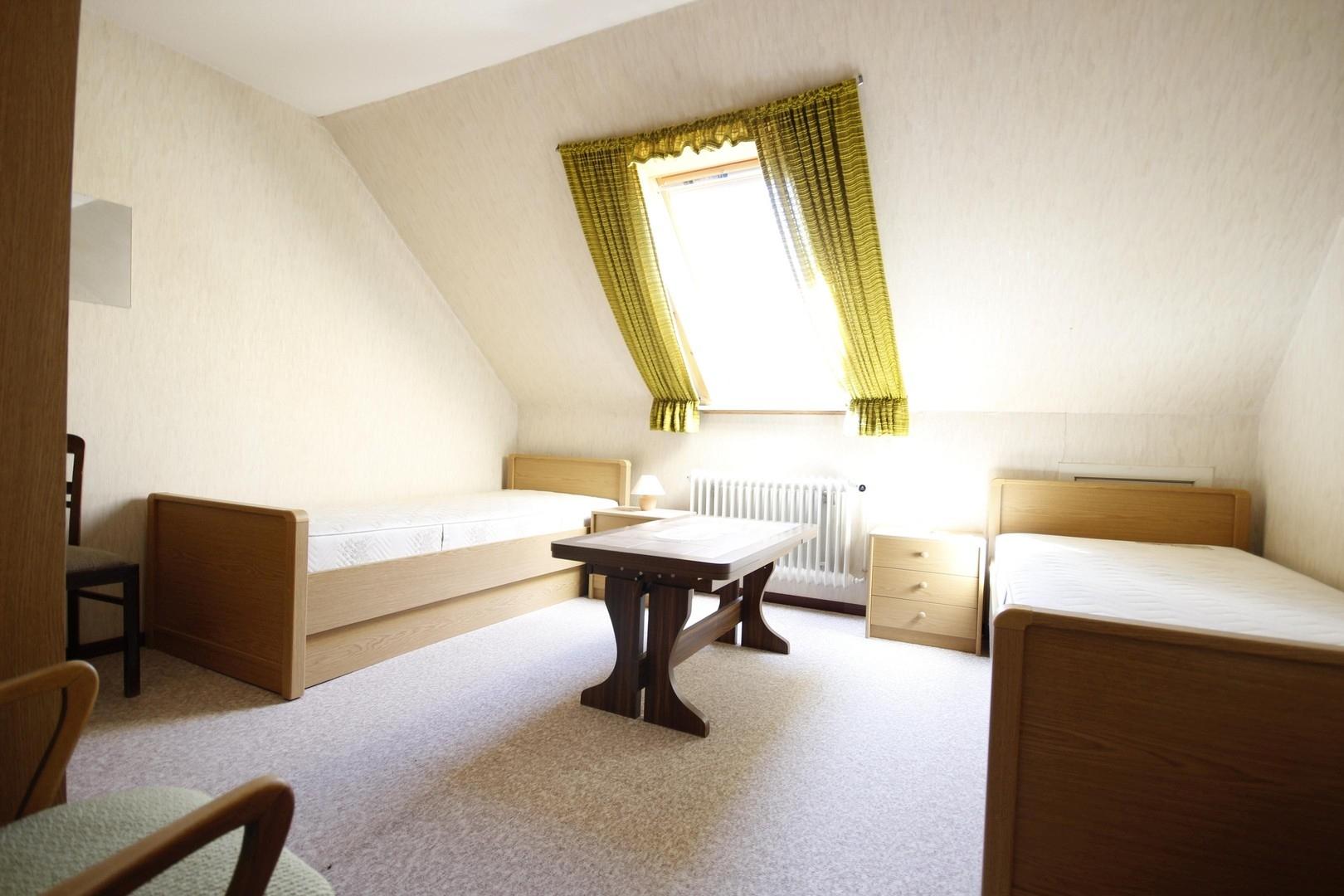 Schlafzimmer 2v3 - DG