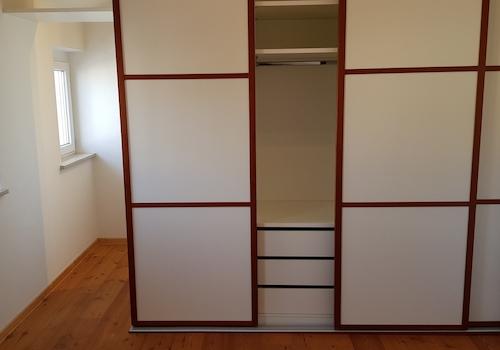Einbauschrank