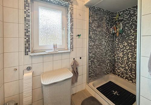 Badezimmer EG