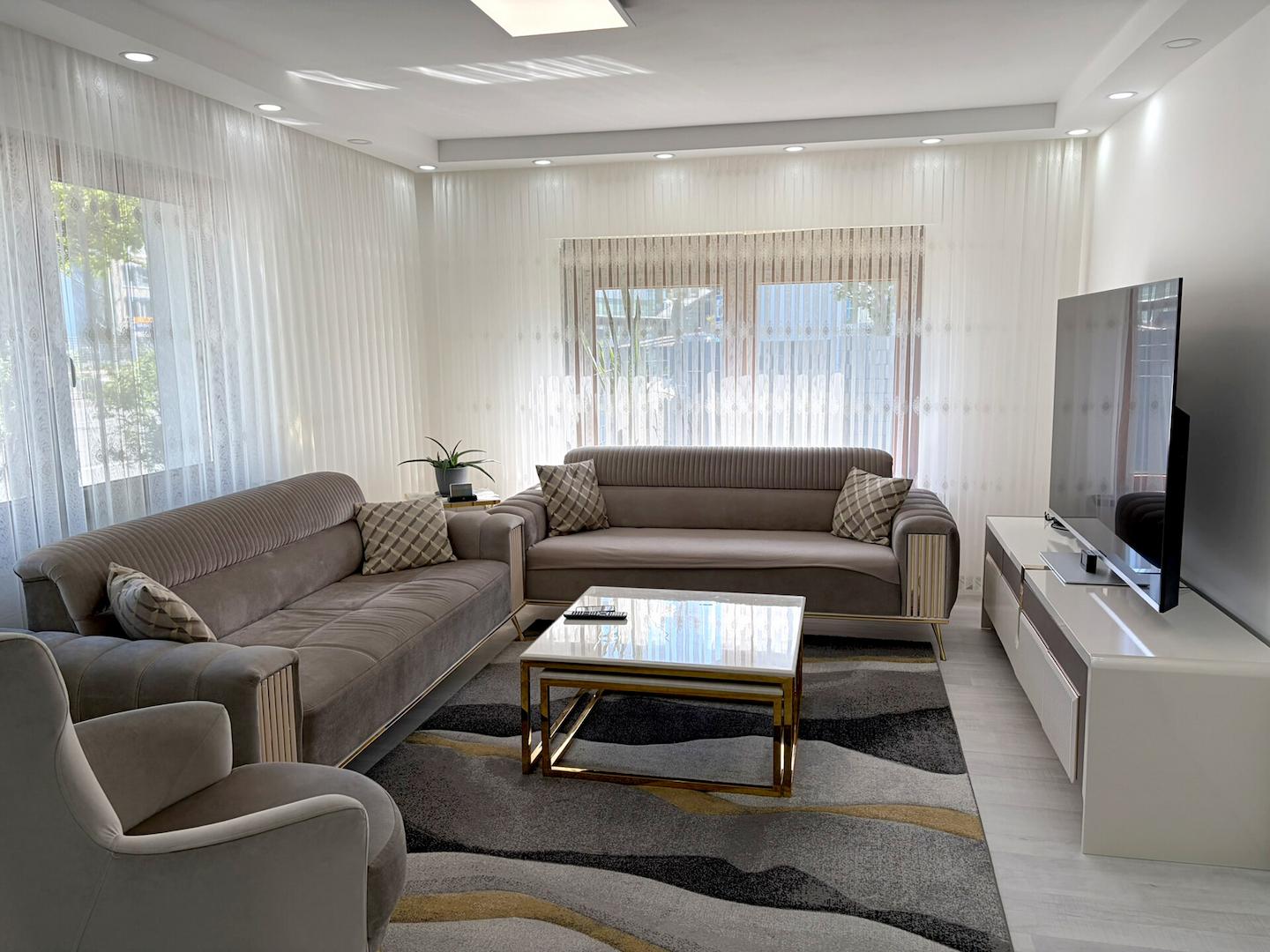 Wohnzimmer (EG)