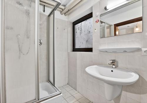Badezimmer im Keller