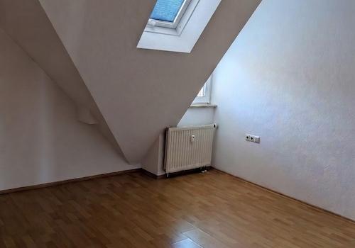 Schlafzimmer mit Dachfenster