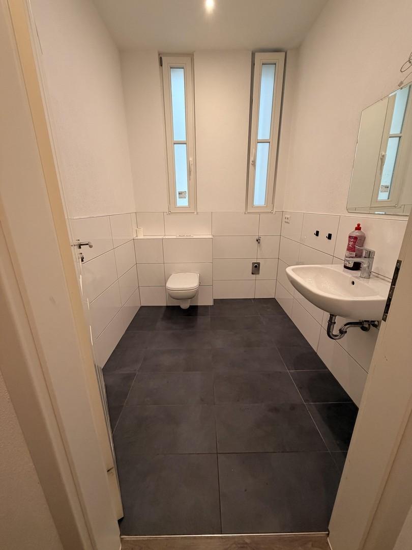 Dusche und WC