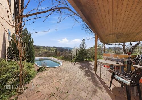 Terrasse am Pool
