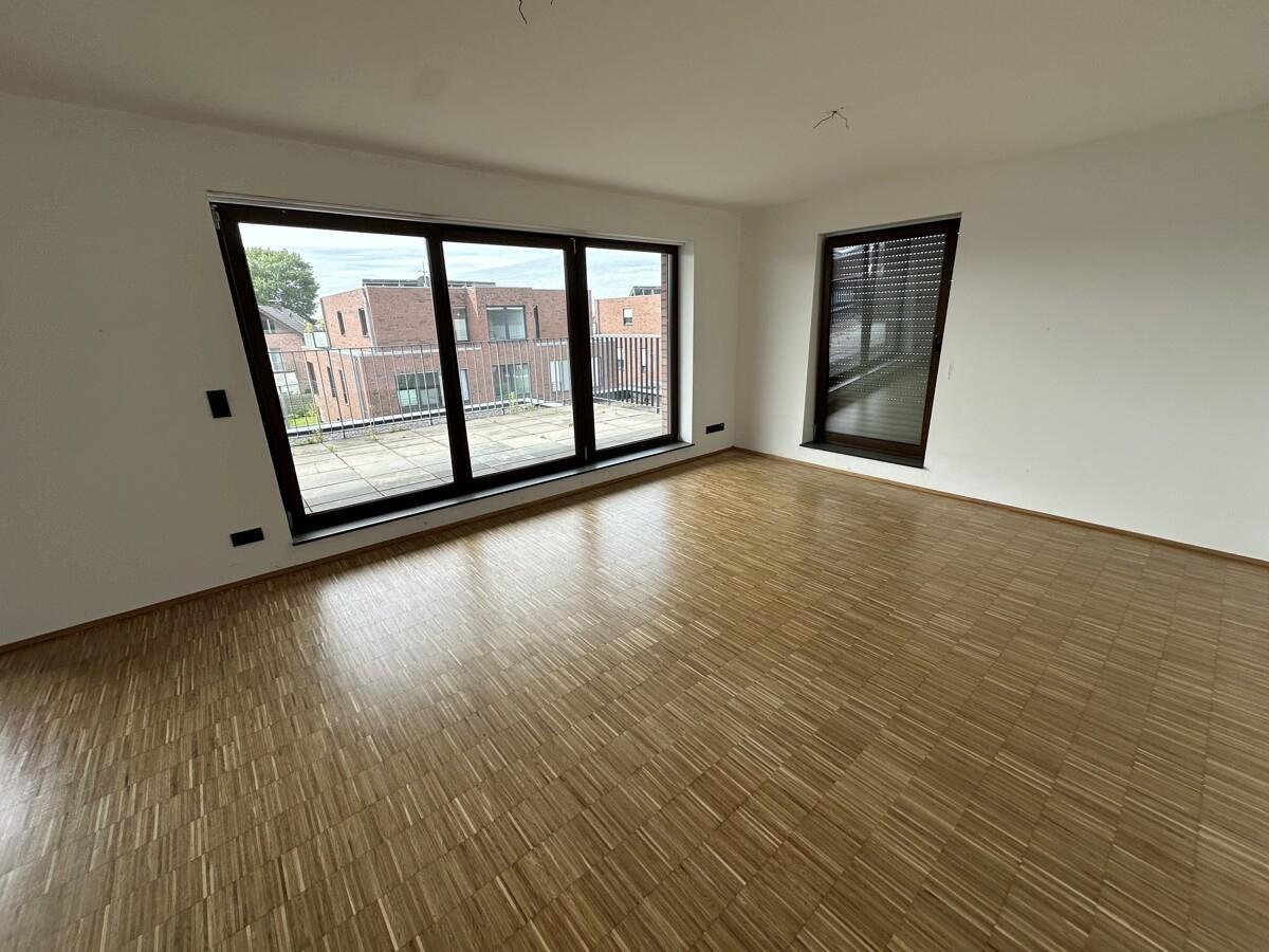 Wohn-/Esszimmer