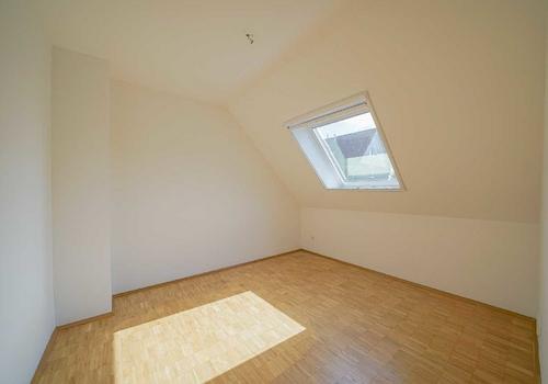 2. Schlafzimmer 1. OG