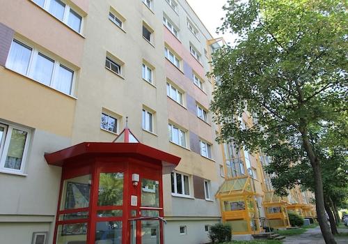 Ahornstraße 19-25 Hauseingangsseitig