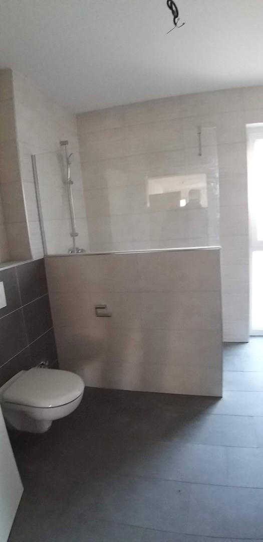Bad mit Dusche