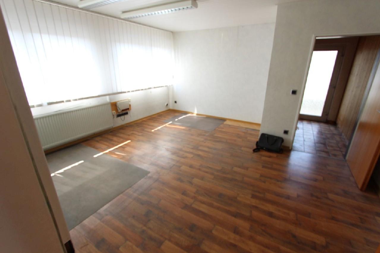 Büro 1