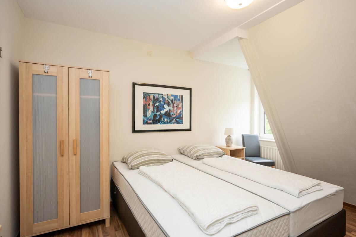 Schlafzimmer 1.1