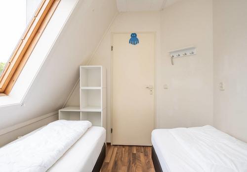 Schlafzimmer 2.2