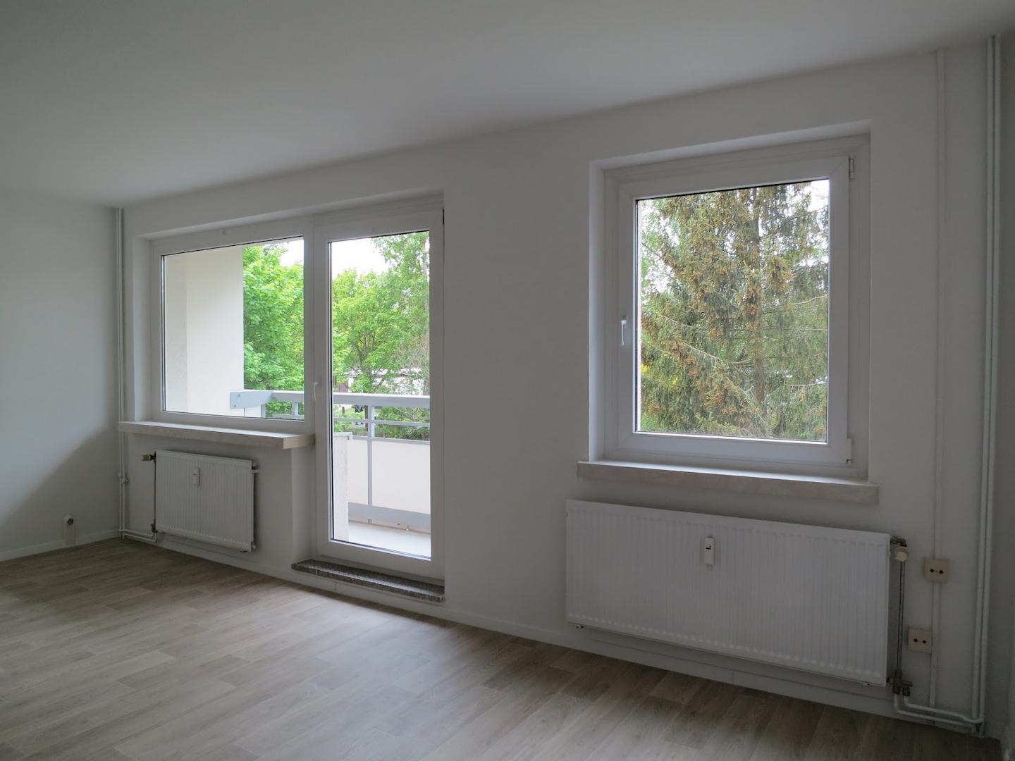 Wohnzimmer (Musterbild)