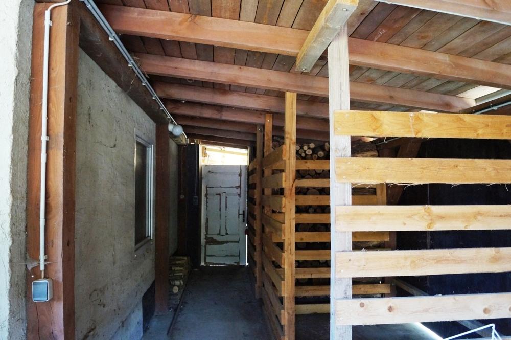 Lager für Holz