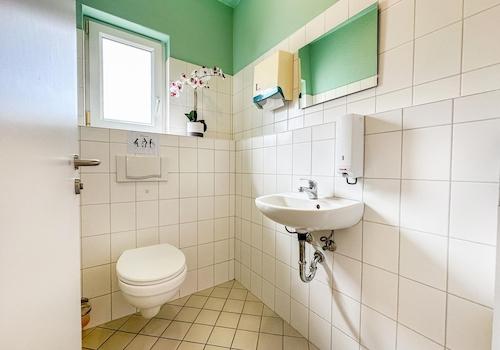 WC im EG