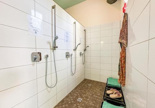 Dusche im EG
