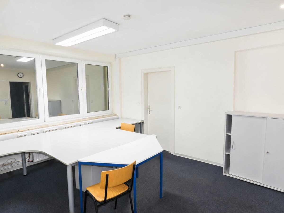 Büro