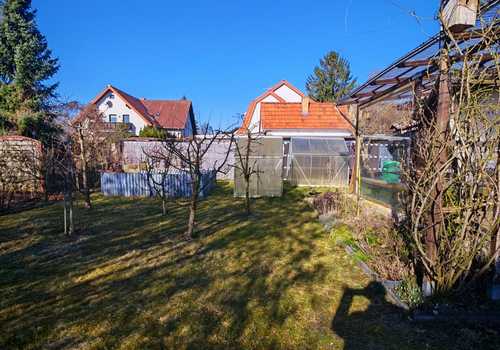 Garten, Hochbeet, Gewächshäuser