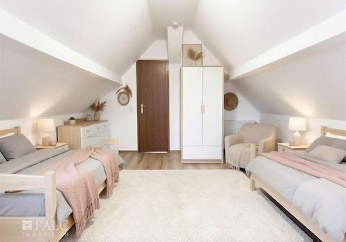 Schlafzimmer 2.OG - (KI generiert)