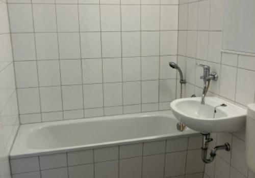 Badezimmer (Bsp.)