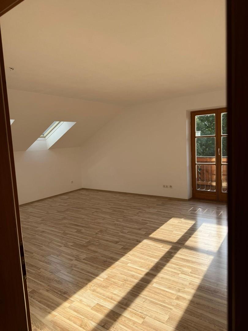 Wohnzimmer Ansicht 2
