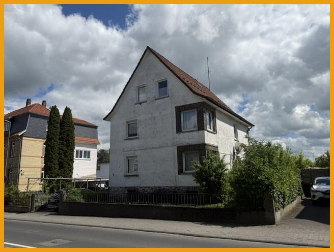 Straßenansicht