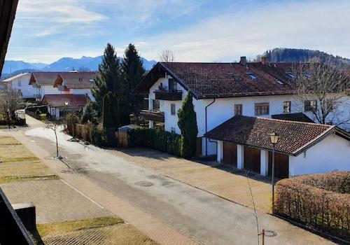 Balkon mit Bergblick