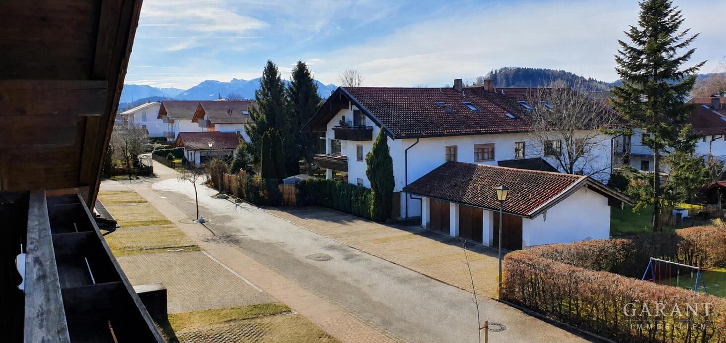 Balkon mit Bergblick
