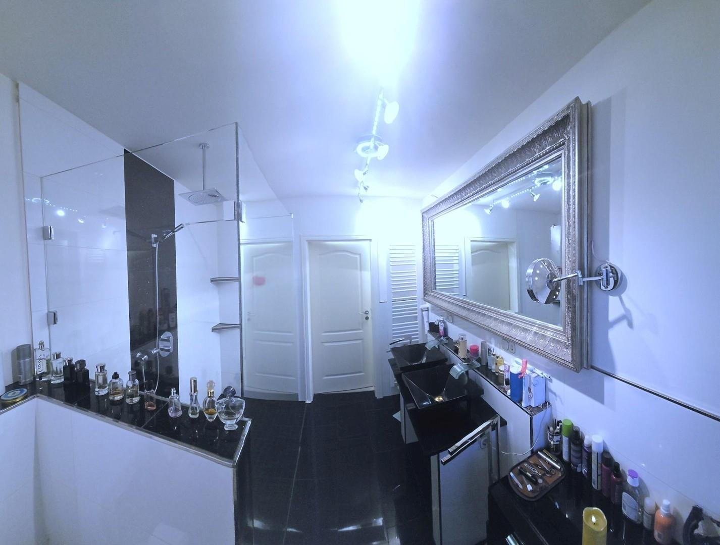 Superschönes Bad Haupthaus 