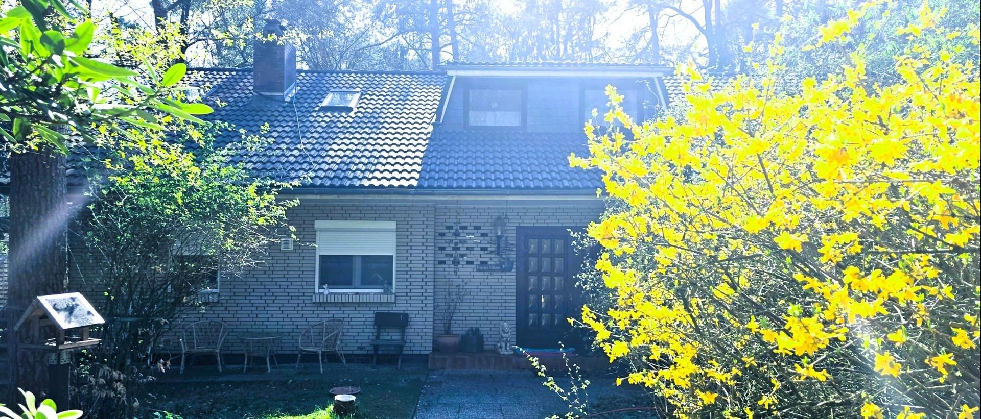 Front Haupthaus
