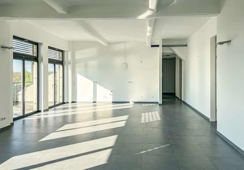 Decken über 3,70m