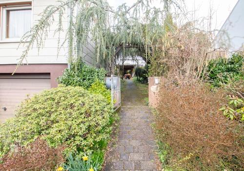 Weg zum Haus