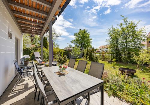 Sonnige Terrasse