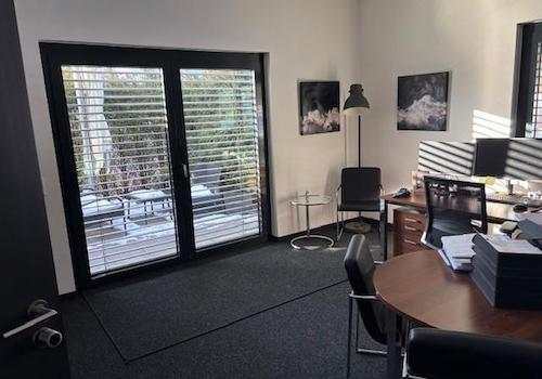 Büro