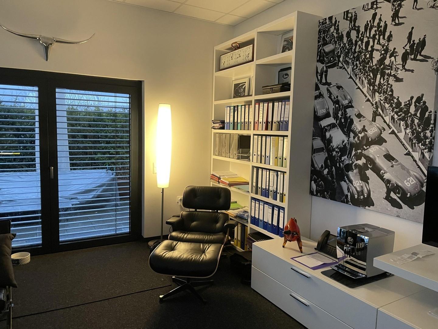 Büro
