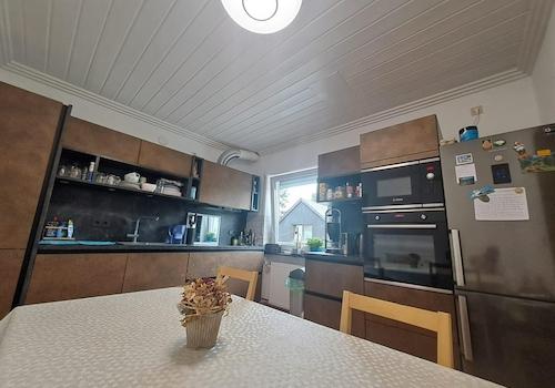 Küche Wohnung 1. OG