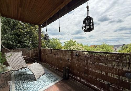 Balkon EG